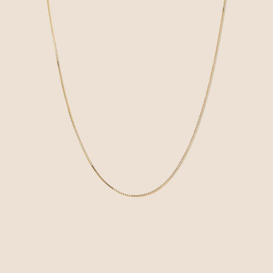 14K Gold Baby Box Chain Necklace (18 inches)