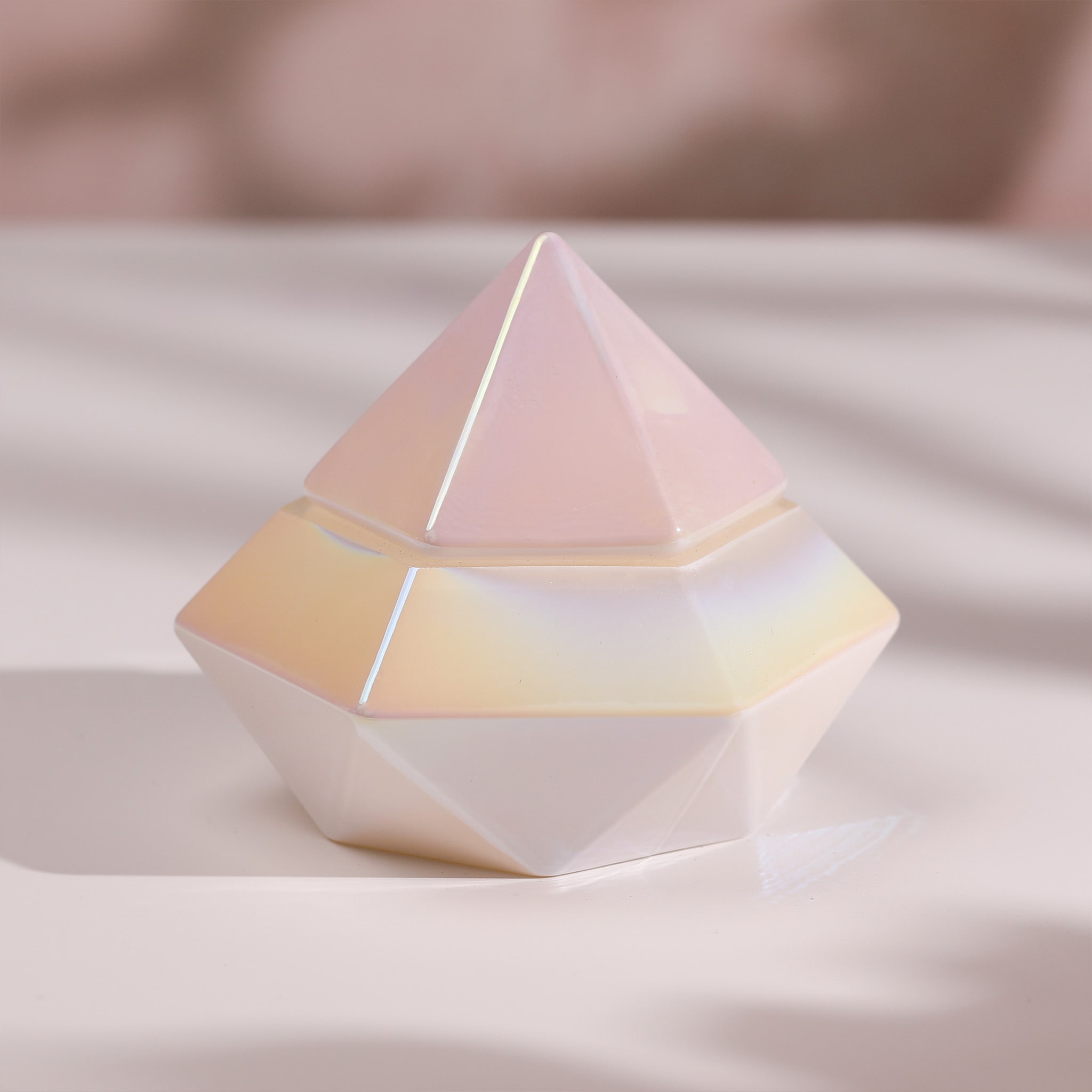The Pearl Diamond Candle