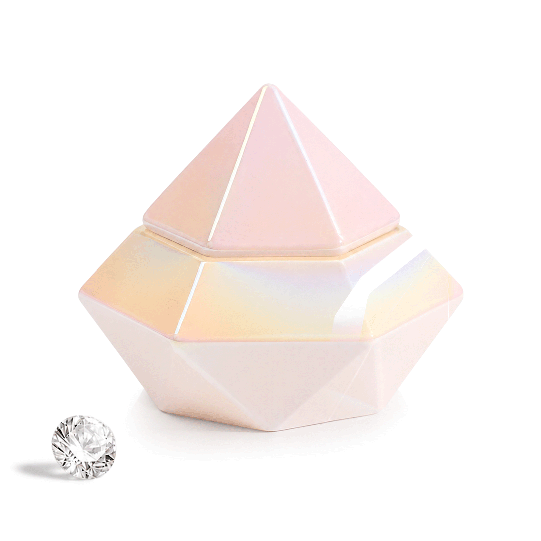 The Pearl Diamond Candle
