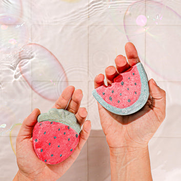 Sweet Strawberry Luxury Bath Bomb + Genuine Diamond