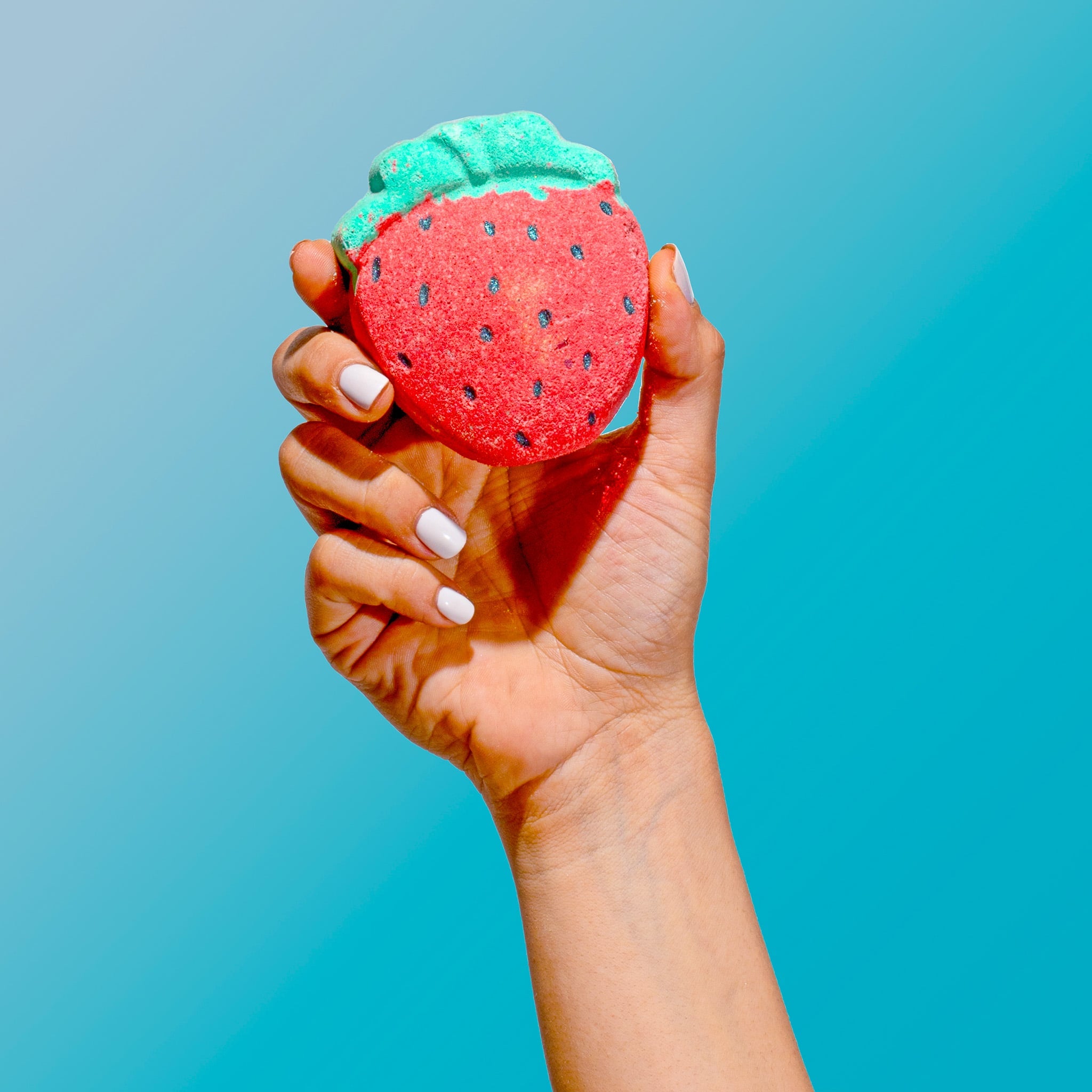 Sweet Strawberry Luxury Bath Bomb + Genuine Diamond