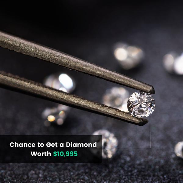 Santa`s Sweaty Sack 4 Wick Diamond Candle ForeverWick Candle